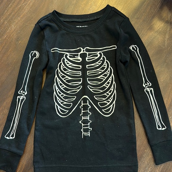 Old Navy Glow in the Dark Skeleton Shirt, 4T - Picture 1 of 1